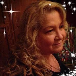 Meet your Posher, Leigh